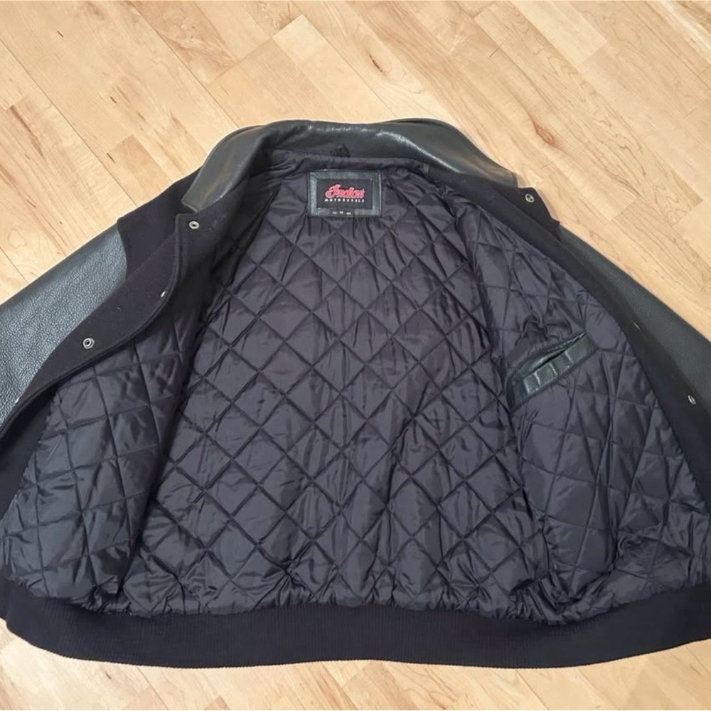 Indian Brand Leather Jacket - Picture 4 of 4
